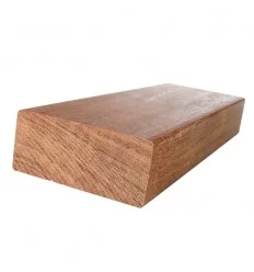 hårdttræ  FSC 42x70mm (kr.60/m)